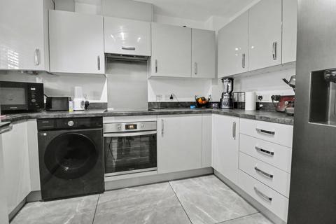 3 bedroom semi-detached house for sale, Troon Road, Southampton SO32