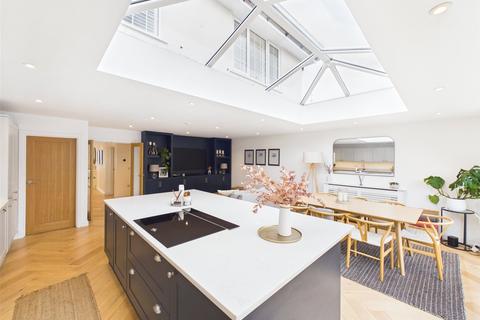 undefined, Eldon Road, Cheltenham, Gloucestershire, GL52