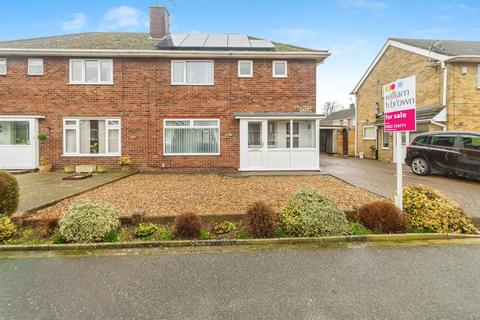 3 bedroom semi-detached house for sale, Matlock Drive, North Hykeham, Lincoln
