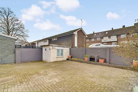 3 bedroom semi-detached house for sale, Rowditch Lane, London SW11