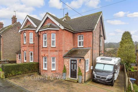 Hamsey Road, Sharpthorne, East Grinstead, West Sussex