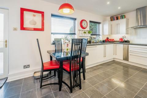 3 bedroom semi-detached house for sale, Sycamore Road, Worcester