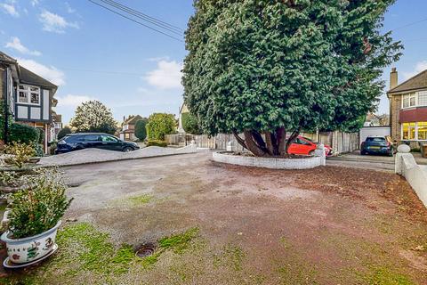 3 bedroom detached house for sale, Brockley Close, Stanmore, HA7