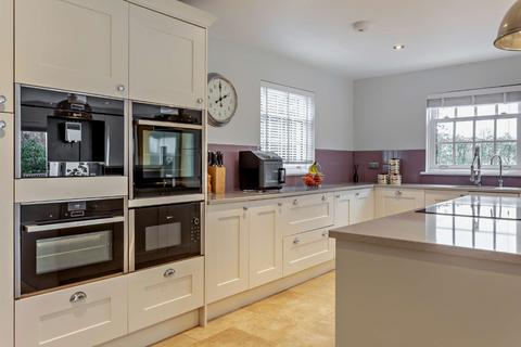 5 bedroom detached house for sale, St. James Court, Therfield, Royston, Hertfordshire