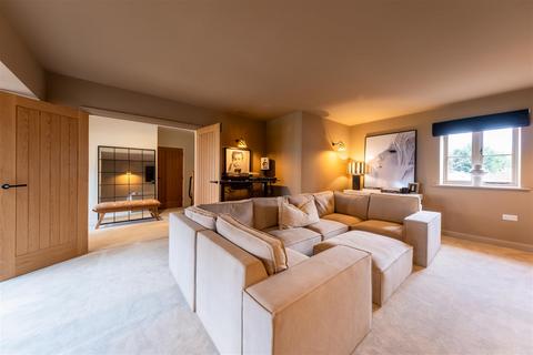 3 bedroom barn conversion for sale, Willington Road, Willington
