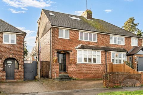 Rydes Hill Road, Guildford, Surrey, GU2