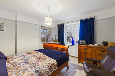 3 bedroom end of terrace house for sale, Green Lane, Buxton