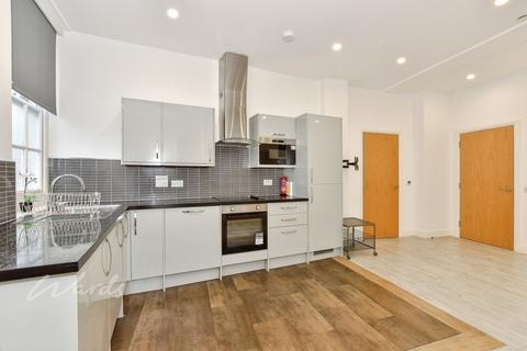 2 bedroom apartment to rent, Canterbury Road Margate CT9