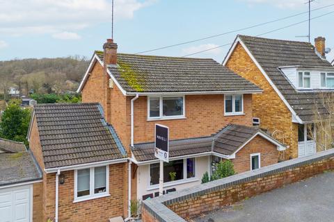 3 bedroom link detached house for sale, Stewarts Way, Marlow, SL7