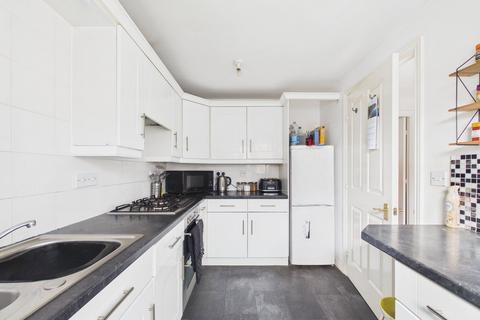 3 bedroom end of terrace house for sale, West Lake Avenue, Hampton Vale, PE7