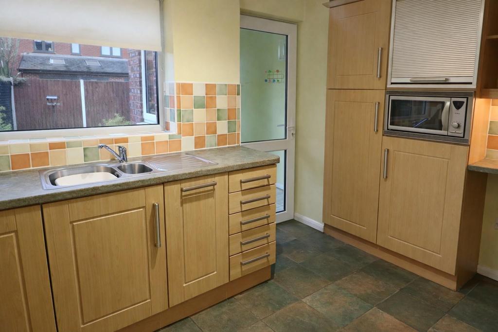 25 severn kitchen1.jpg