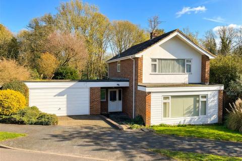 3 bedroom detached house for sale, Carleton Rise, Welwyn