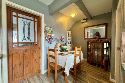 3 bedroom terraced house for sale, Highfield Crescent, Halesowen