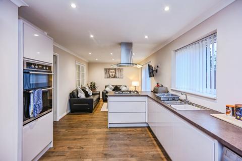 undefined, Swan Crescent, Liverpool, Merseyside, L15