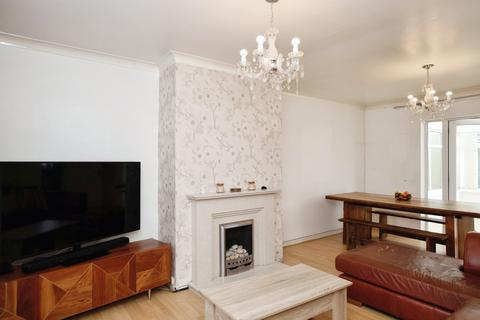 3 bedroom semi-detached house for sale, Sidney Avenue, Hesketh Bank , Preston, PR4