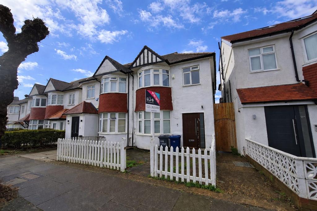 4 bed semi-detached house for sale Golders Manor