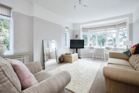 2 bedroom flat for sale, Knyveton Road, Bournemouth