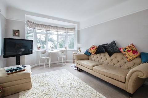 2 bedroom flat for sale, Knyveton Road, Bournemouth