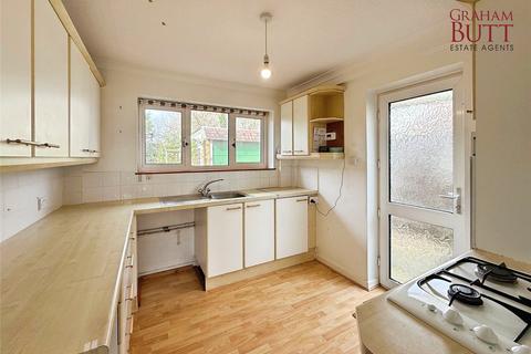 2 bedroom bungalow for sale, Oakcroft Gardens, Littlehampton, West Sussex