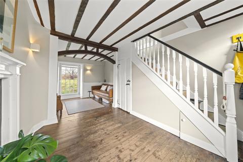 undefined, Hampton Court Road, East Molesey, KT8