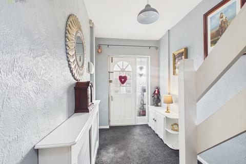 3 bedroom semi-detached house for sale, Lechlade Road, Great Barr, Birmingham, B43