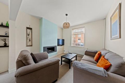 2 bedroom semi-detached house for sale, Mercer Street, Newton-Le-Willows, WA12