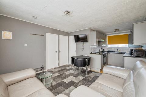 2 bedroom chalet for sale, Beach Road, Hemsby, Great Yarmouth