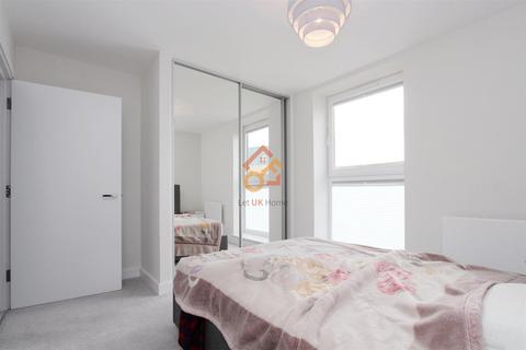 1 bedroom flat for sale, Montagu House, Padworth Avenue, Kennet Island, Reading, RG2