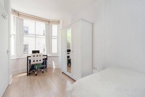 1 bedroom apartment for sale, Whitfield Street, London W1T