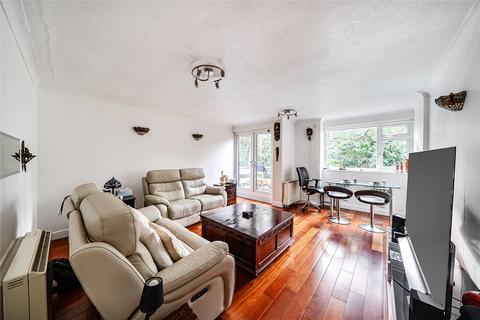 2 bedroom flat for sale, Mountcombe Close, Surbiton KT6