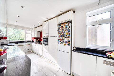 2 bedroom flat for sale, Mountcombe Close, Surbiton KT6