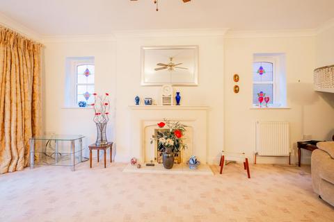 undefined, Mountdale Gardens, Leigh-On-Sea SS9