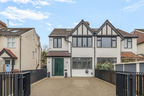 Dysart Avenue, Kingston Upon Thames, KT2