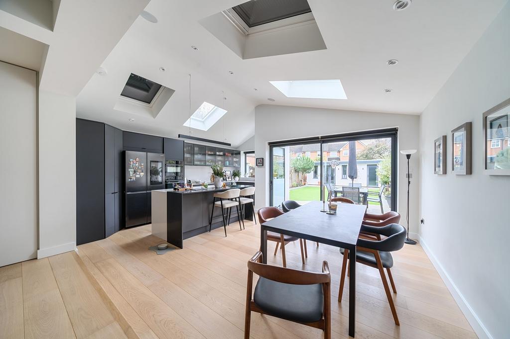 Kitchen/Diner/Family Area