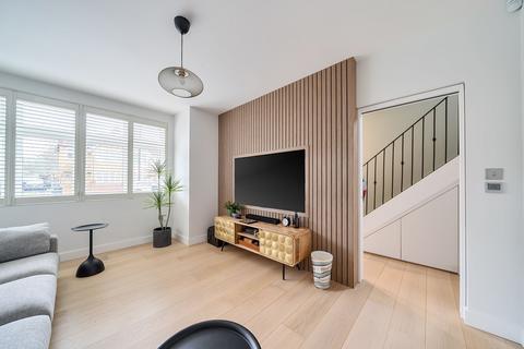 4 bedroom semi-detached house for sale, Dysart Avenue, Kingston Upon Thames, KT2