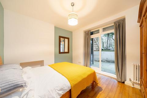 2 bedroom maisonette for sale, South Villas, London NW1