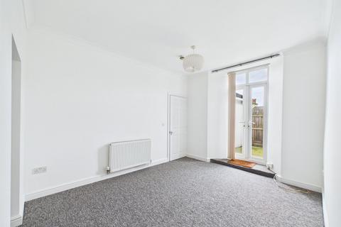 2 bedroom flat for sale, Church Lane, Torquay