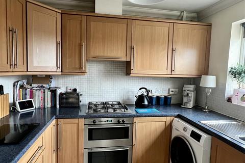 3 bedroom end of terrace house to rent, Chatten Close, Beccles NR34