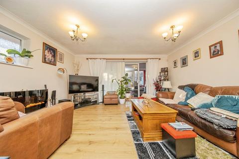 undefined, Holmwood Close, Clacton-On-Sea