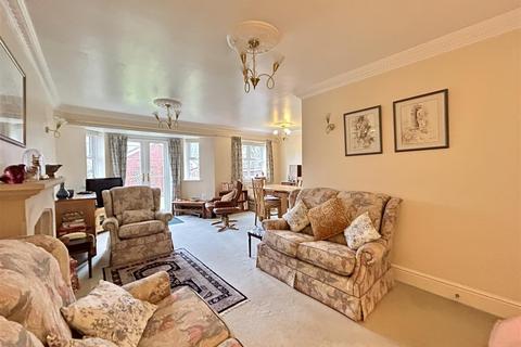 2 bedroom detached bungalow for sale, Welbeck Close, Halesowen