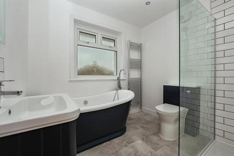5 bedroom semi-detached house for sale, Southdown Road, Weymouth