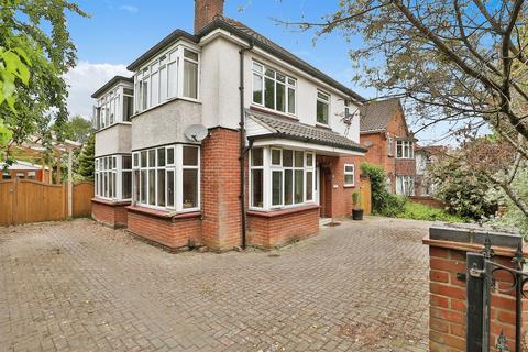 Guardian Road, Norwich