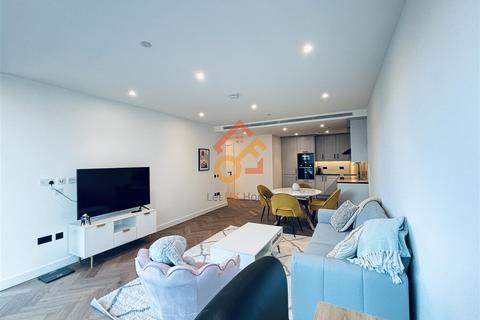 2 bedroom flat for sale, 3 Merino Gardens, London, E1W
