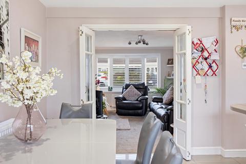 3 bedroom semi-detached house for sale, Parkwood Close, Bristol