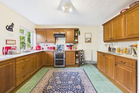 3 bedroom detached house for sale, Burton Row, Brent Knoll, TA9