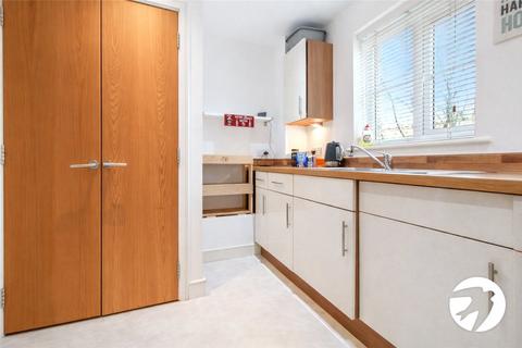 1 bedroom flat for sale, Cumberland Place, London, SE6