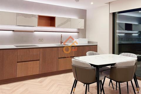 2 bedroom flat for sale, Hampton House, 2 Michael Road, London SW6