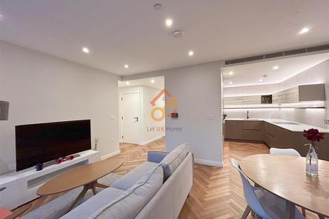 2 bedroom flat for sale, Hampton House, 2 Michael Road, London SW6