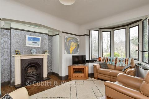 4 bedroom detached house for sale, First Avenue, Newhaven, East Sussex