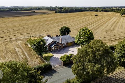 4 bedroom bungalow for sale, Glazebrook Lane, Glazebrook, Warrington, Cheshire, WA3 5AA
